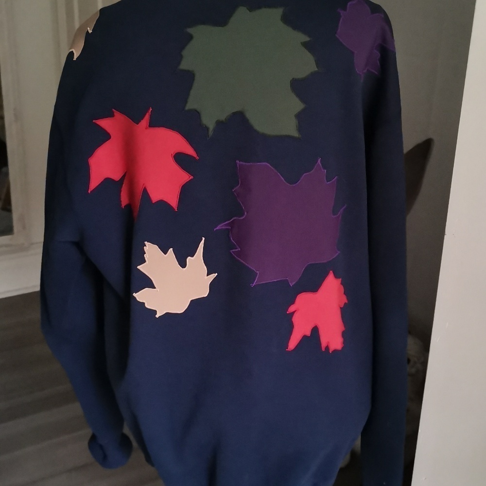 Vintage Non Fiction Tiger Brand Fall leaves  Cardigan . Size Medium. EUC - Picture 3 of 4
